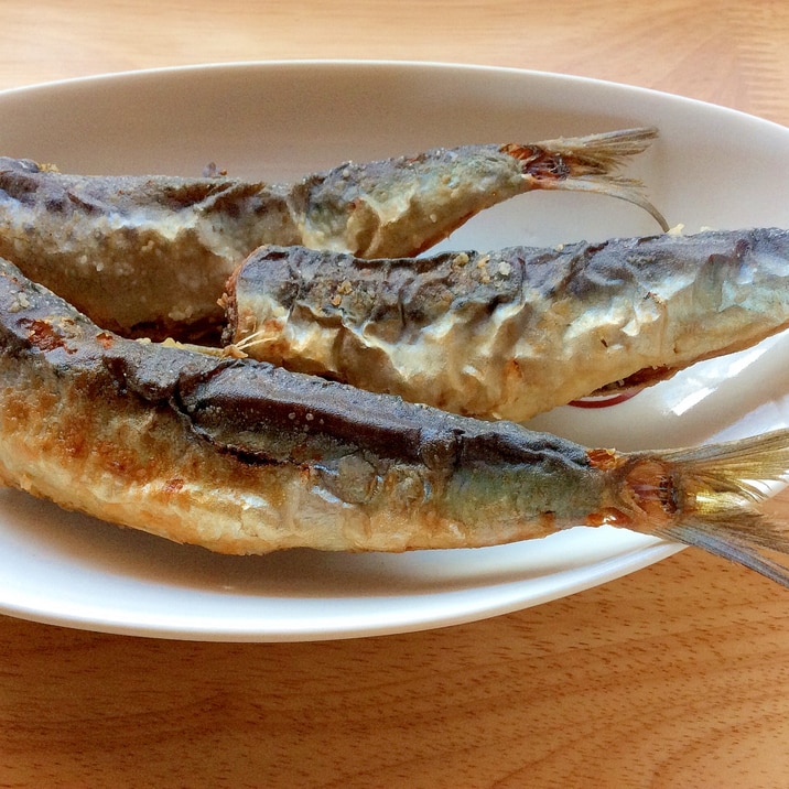 イワシ素揚げ、骨ごと食べよう